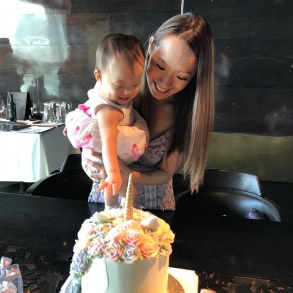 Meet your Posher, Valerie - Picture 1 of 1